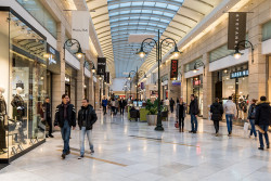 Permit Advisors coordinates Mall Renovations